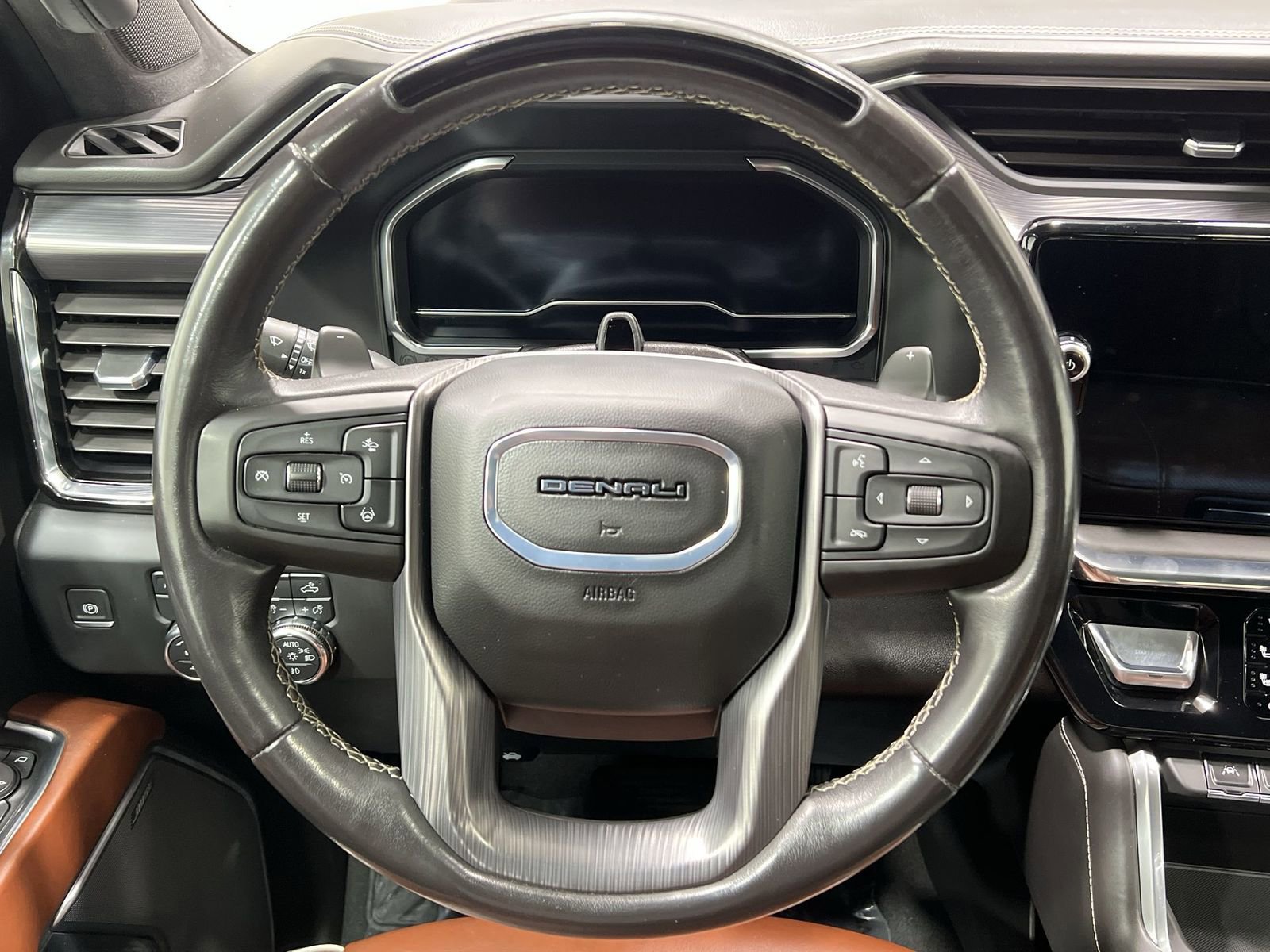 Used 2024 GMC Sierra 1500 Denali Ultimate image 14