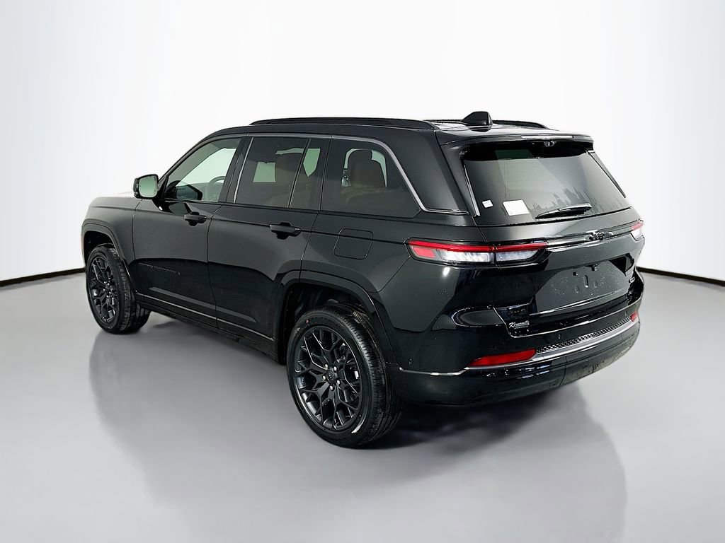 New 2026 Jeep Grand Cherokee Summit AWD/4WD image 5