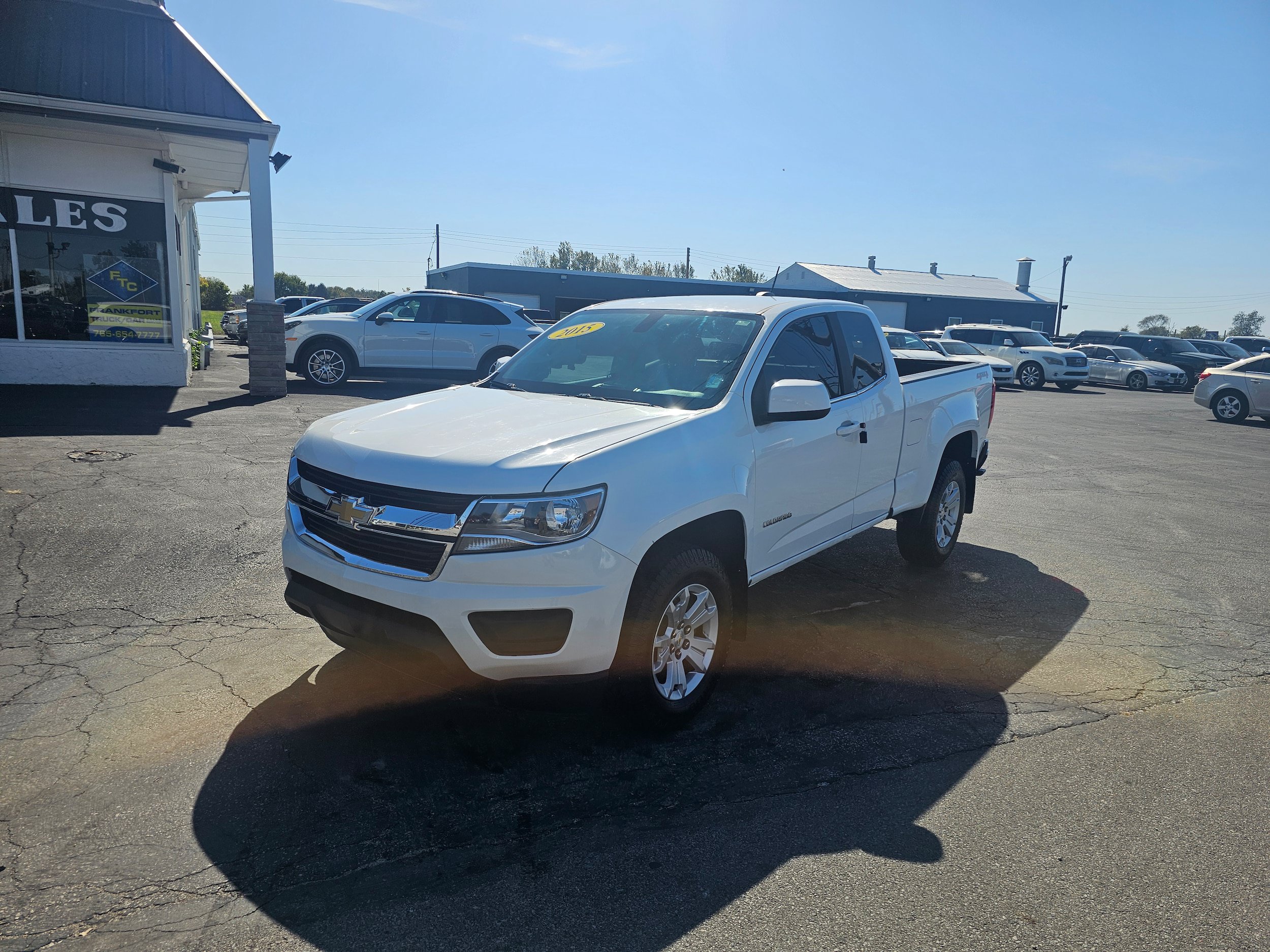 Used 2015 Chevrolet Colorado LT AWD/4WD image 1