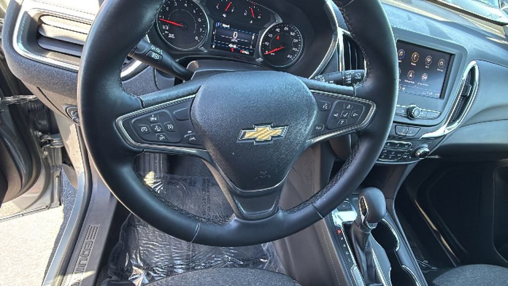 Used 2024 Chevrolet Equinox LT AWD/4WD image 18