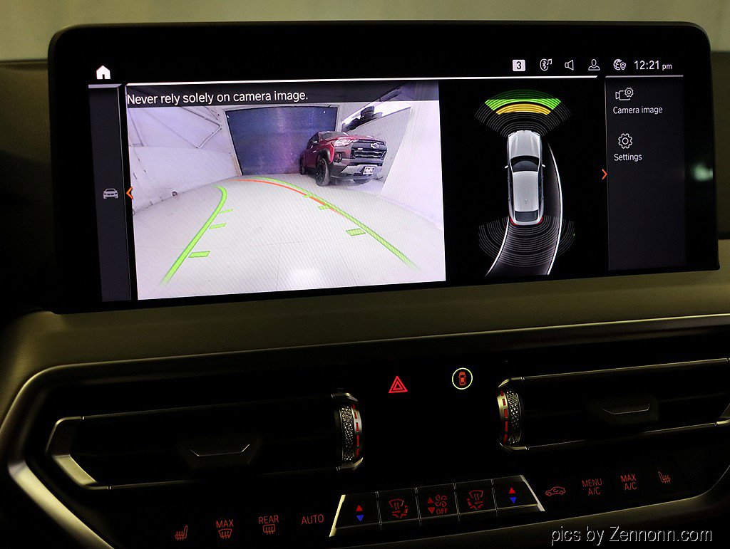 Certified 2023 BMW X4 xDrive30i w/ Premium Package image 20