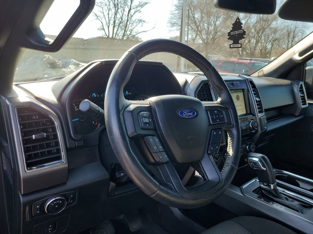 Used 2017 Ford F150 XLT w/ Equipment Group 302A Luxury AWD/4WD image 21