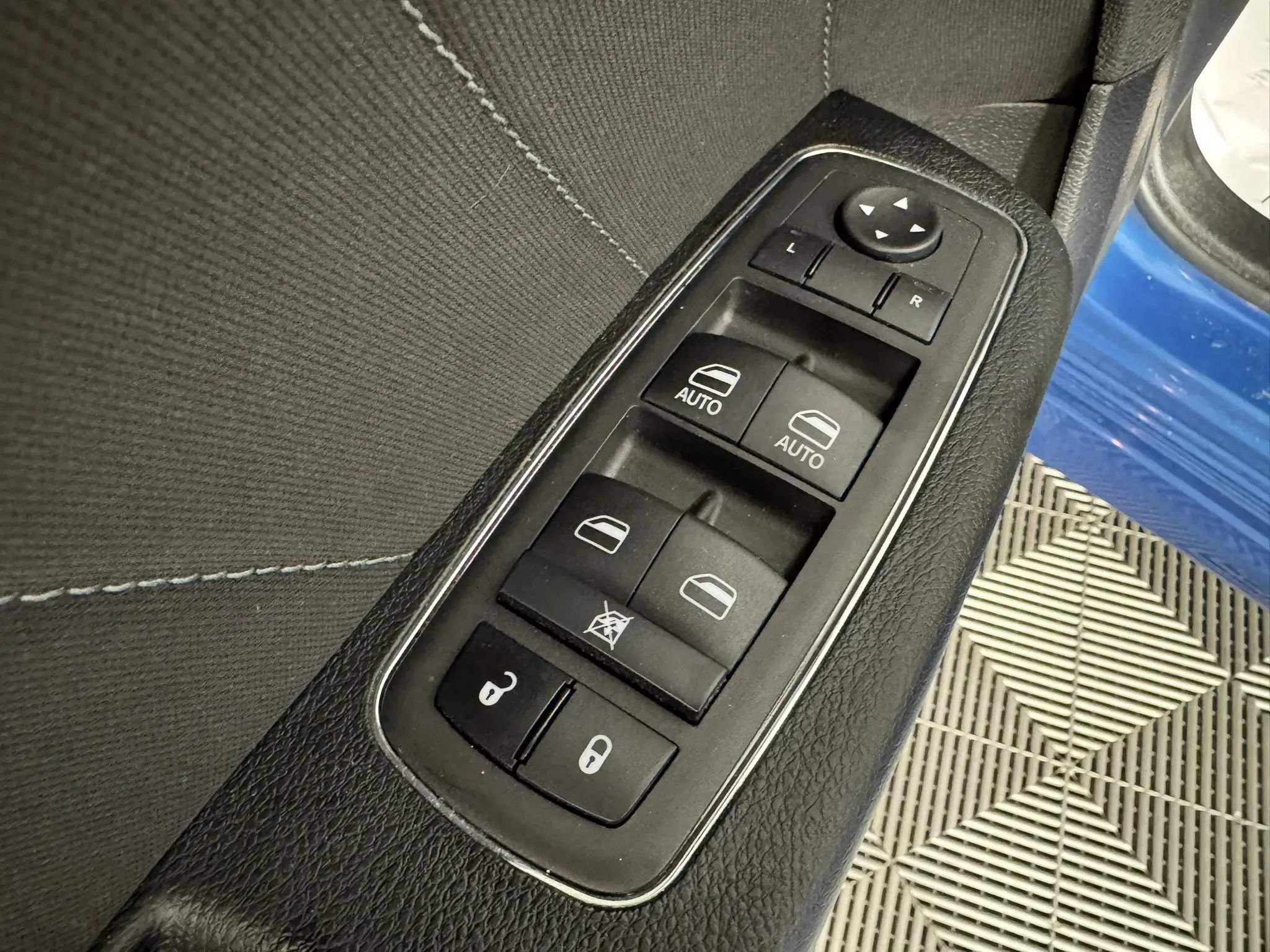 Used 2023 Dodge Charger GT AWD/4WD image 37
