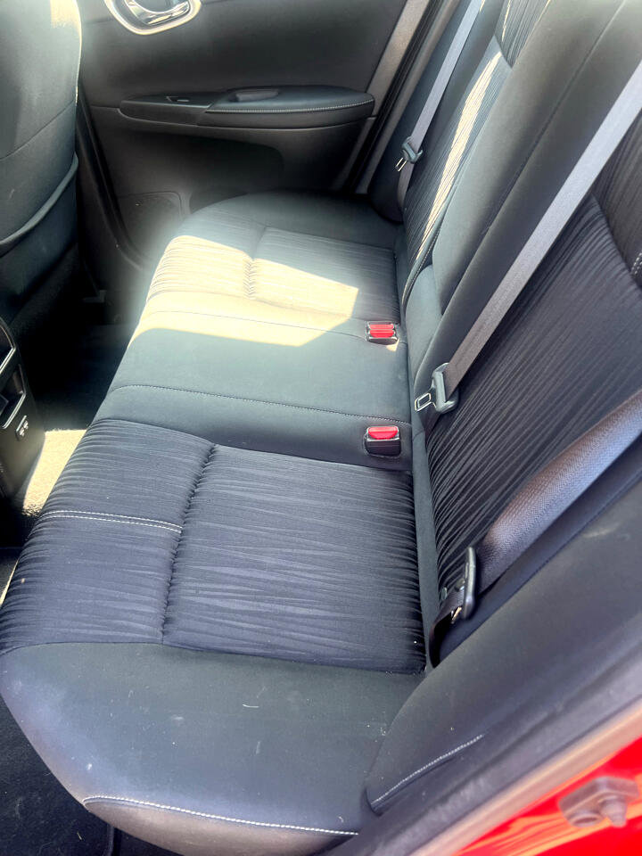 Used 2018 Nissan Sentra SV image 9