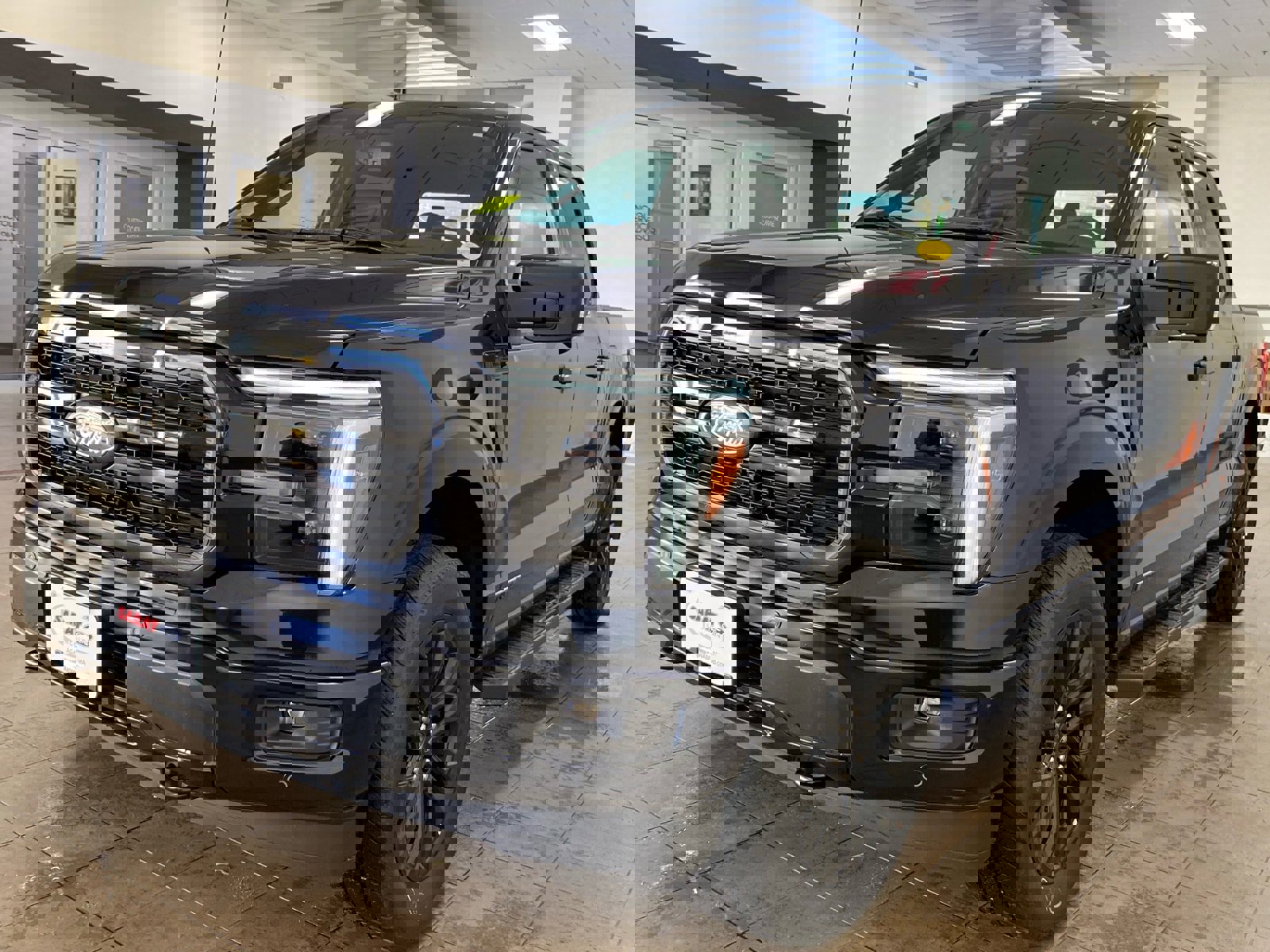 New 2025 Ford F150 Lariat w/ Equipment Group 501A Mid image 4