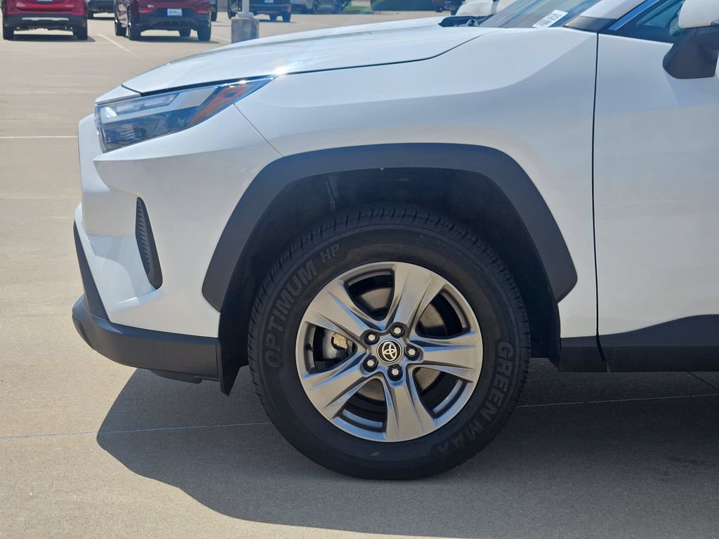 Used 2024 Toyota RAV4 XLE FWD image 13
