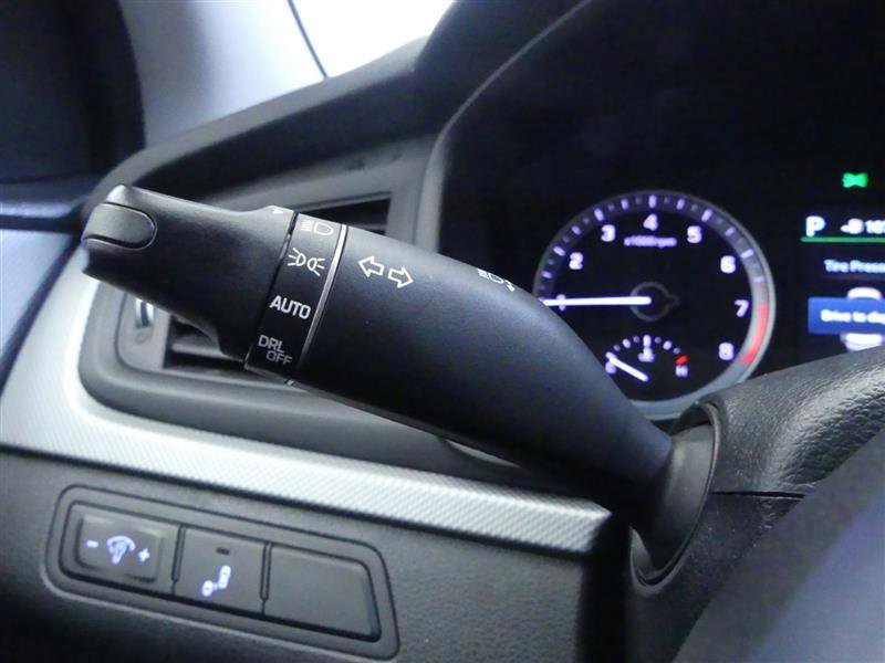 Used 2018 Hyundai Sonata SEL image 16