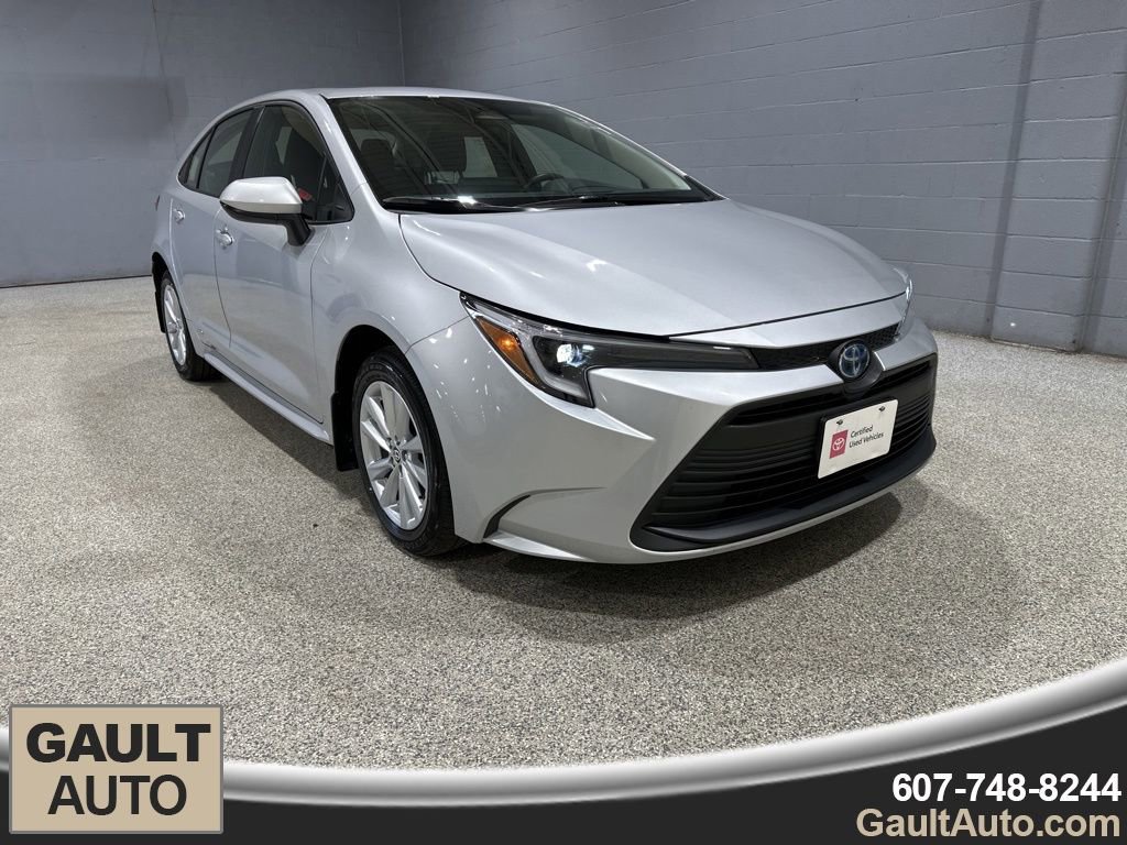 Used 2023 Toyota Corolla LE w/ LE Premium Package