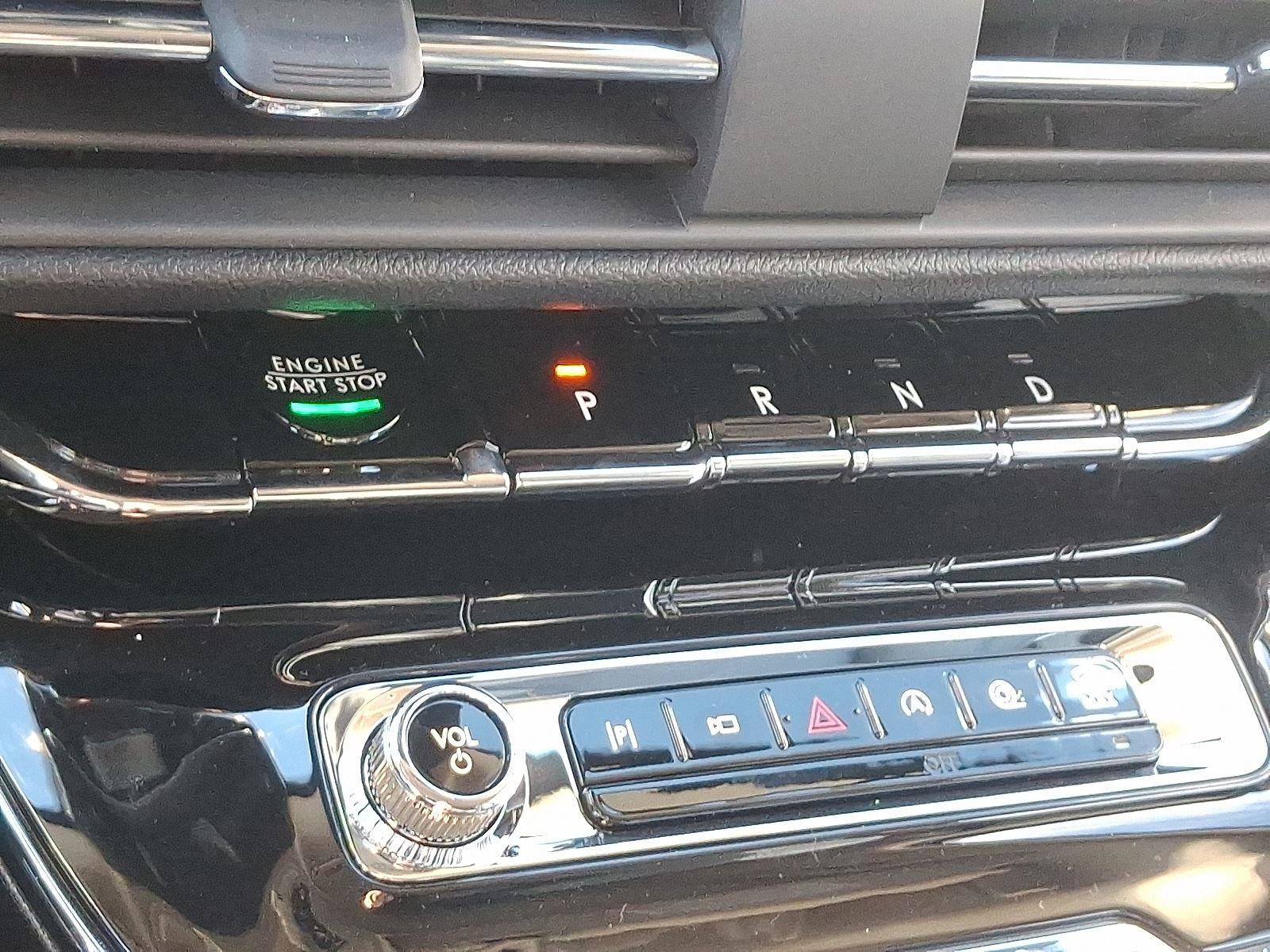 New 2025 Lincoln Corsair Premiere image 10