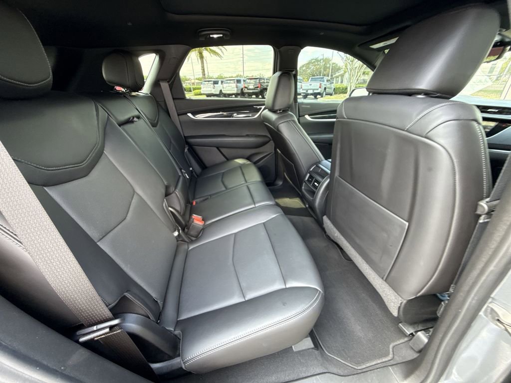 Used 2022 Cadillac XT5 Premium Luxury w/ Technology Package image 17