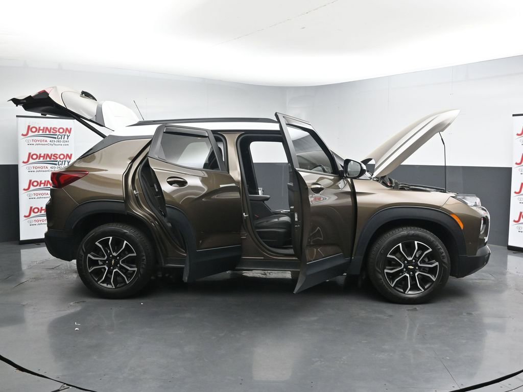 Used 2021 Chevrolet TrailBlazer ACTIV w/ Sun and Liftgate Package AWD/4WD image 27