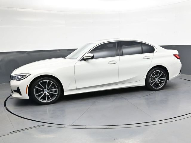 Used 2019 BMW 330i Sedan w/ Driving Assistance Package image 9