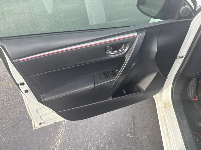 Used 2016 Toyota Corolla S Special Edition FWD image 40