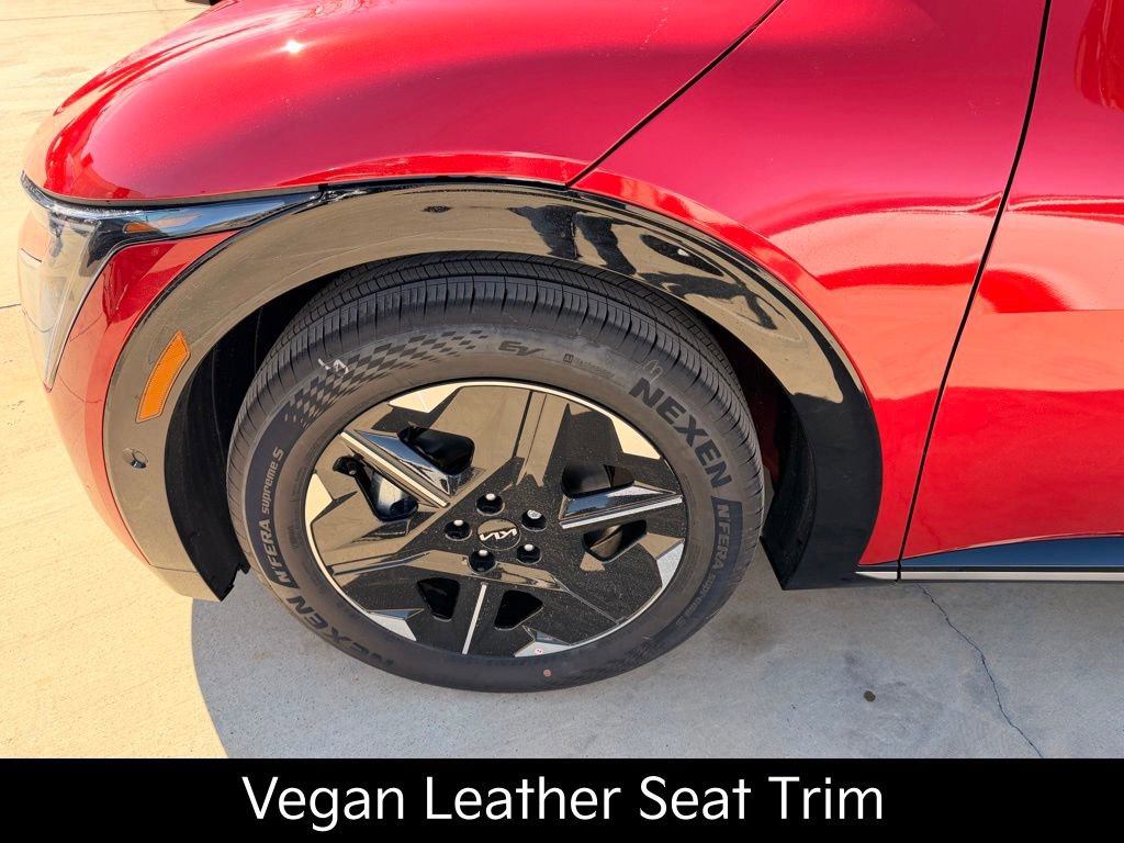 New 2025 Kia EV6 Wind AWD/4WD image 8