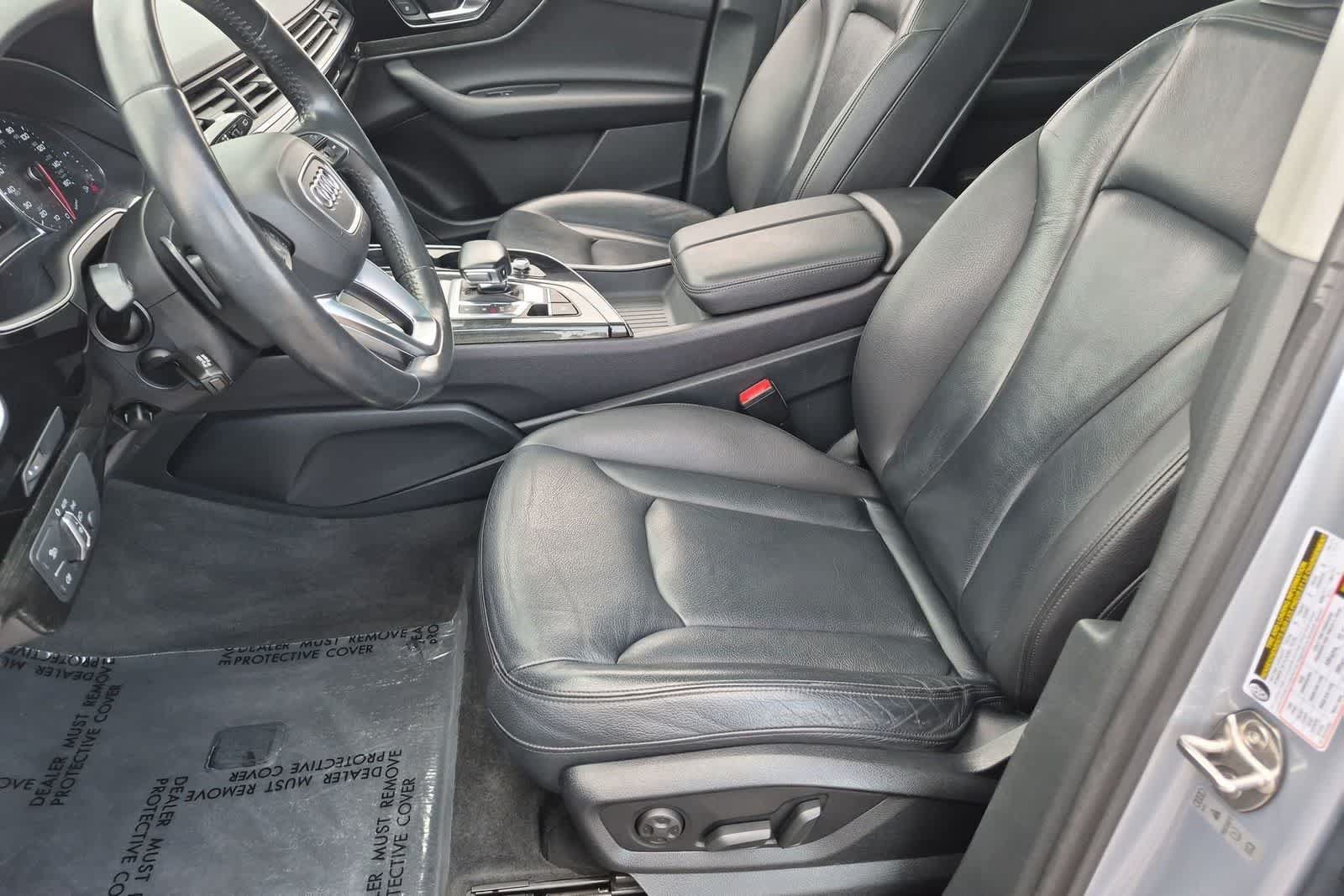 Used 2019 Audi Q7 3.0T Premium w/ Convenience Package AWD/4WD image 16