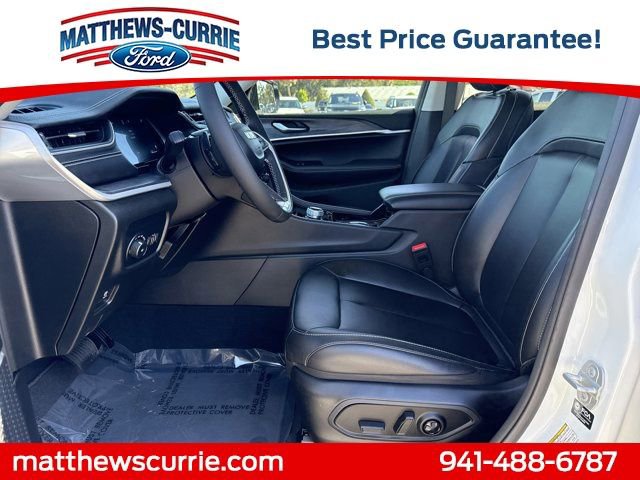 Used 2023 Jeep Grand Cherokee L Limited image 9