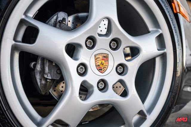 Used 2005 Porsche 911 Carrera image 3