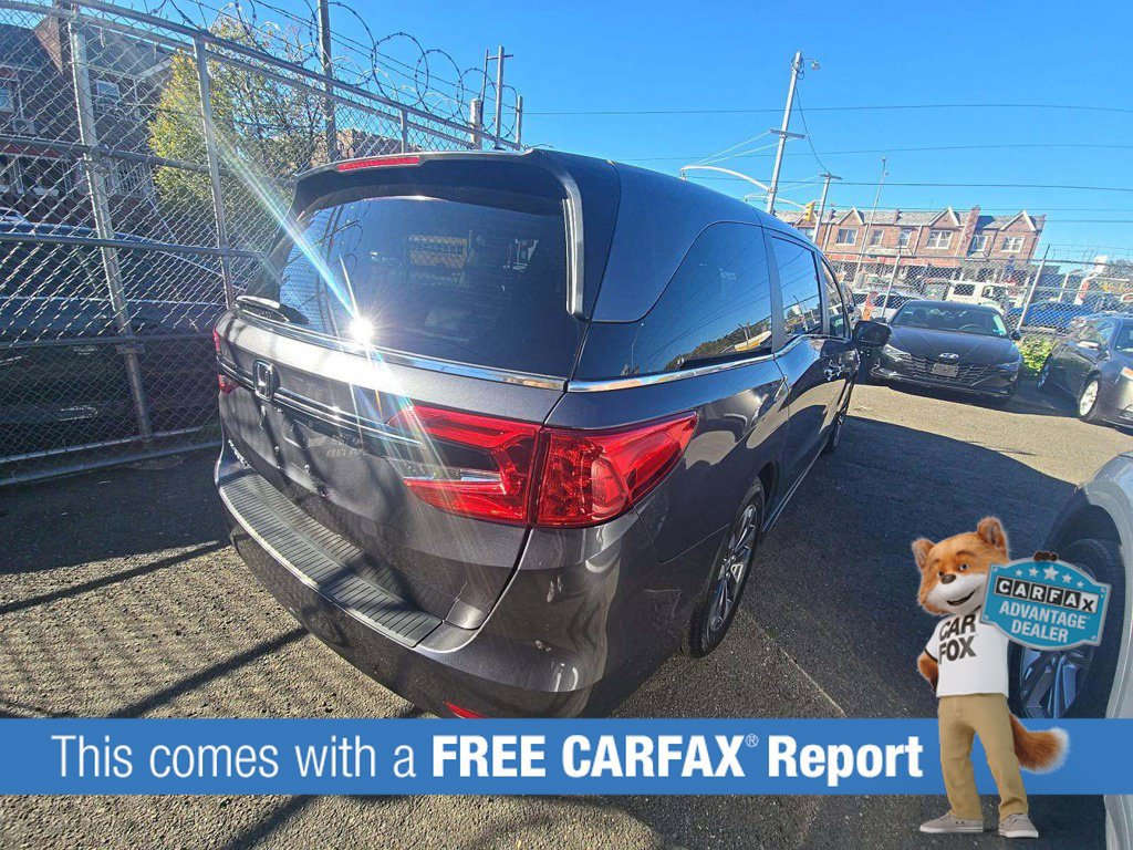 Used 2024 Honda Odyssey EX-L image 2