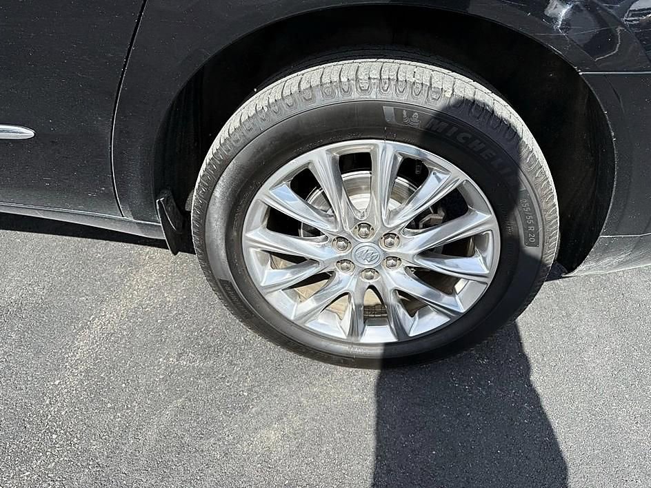 Used 2020 Buick Enclave Essence w/ Sound and Sites Package image 12