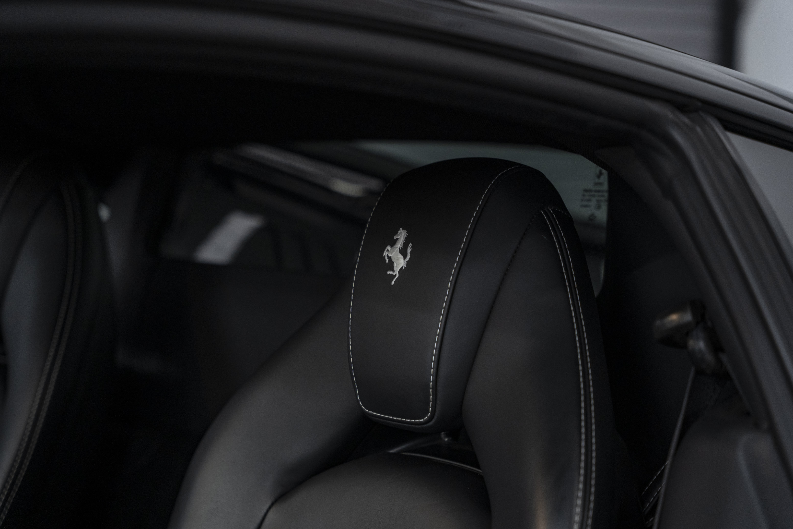 Used 2018 Ferrari 488 GTB RWD image 25