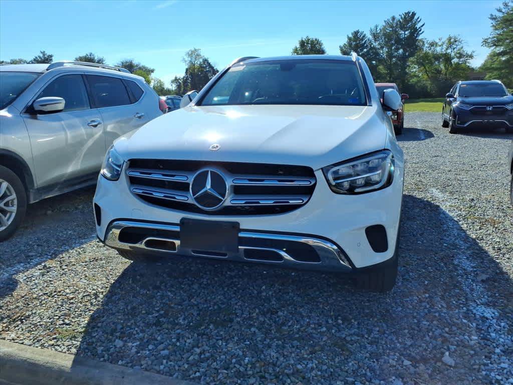 Used 2021 Mercedes-Benz GLC 300 4MATIC image 4