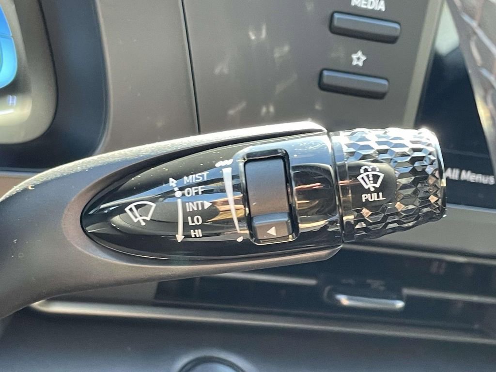 New 2026 Hyundai Elantra Sport image 22