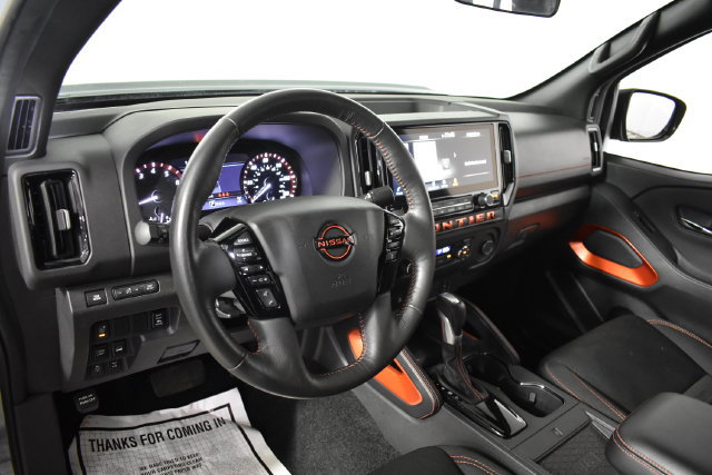 Used 2025 Nissan Frontier PRO-4X w/ Pro Convenience Package AWD/4WD image 13