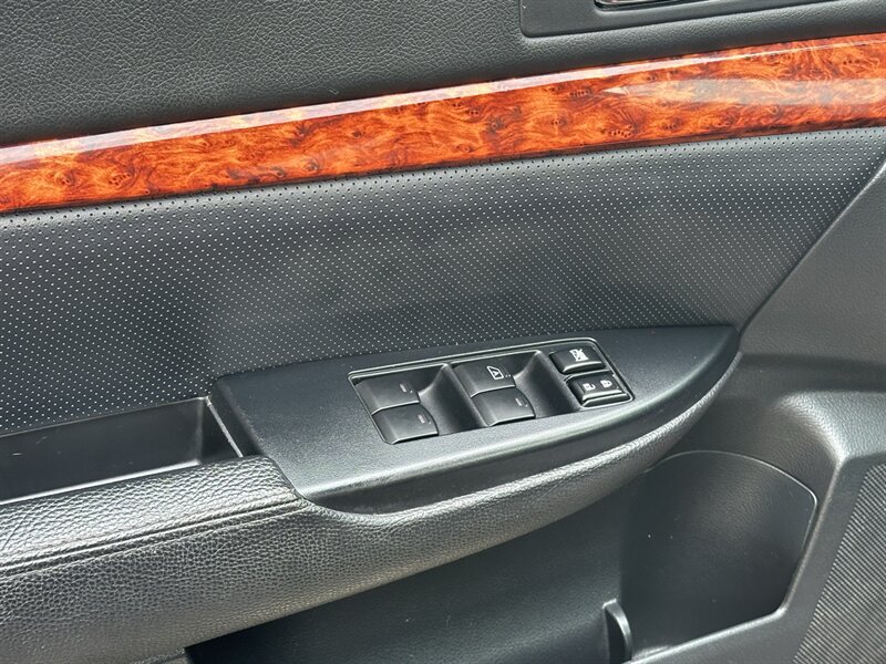 Used 2012 Subaru Outback 3.6R Limited AWD/4WD image 53