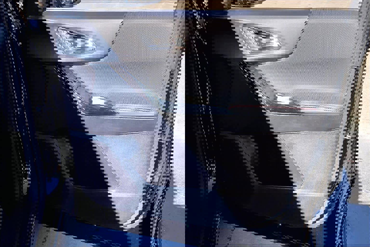 Used 2025 Chevrolet Equinox RS w/ Safety and Technology Package image 21