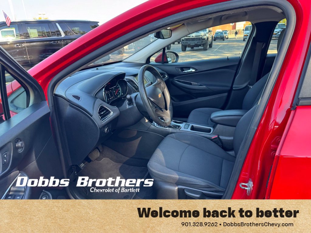 Used 2018 Chevrolet Cruze LS FWD image 10