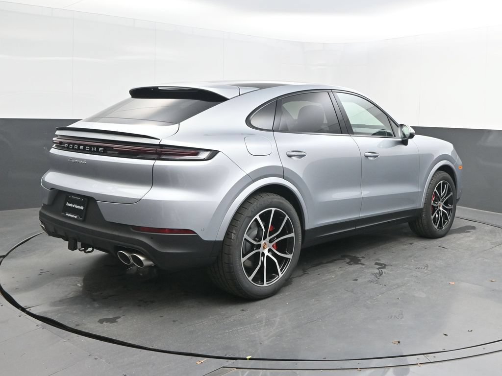 Certified 2026 Porsche Cayenne S AWD/4WD image 7