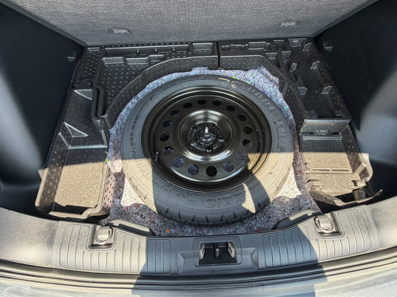 Used 2023 Ford Escape Platinum AWD/4WD image 10