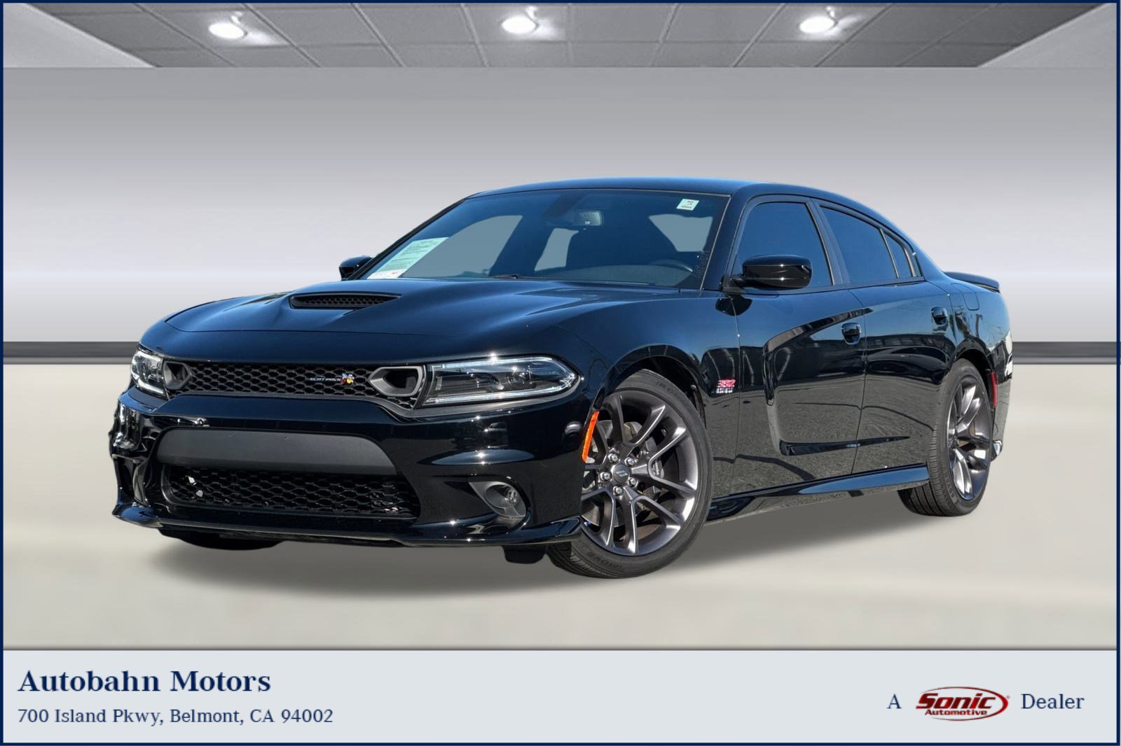 Used 2023 Dodge Charger Scat Pack w/ Navigation & Travel Group image 1