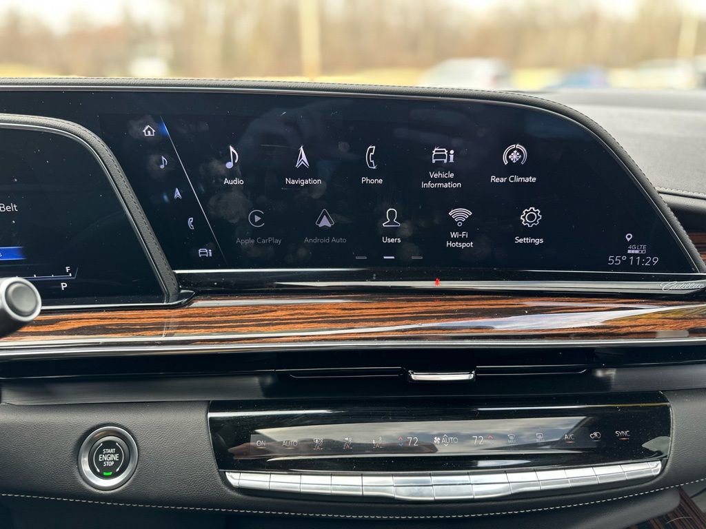 Used 2022 Cadillac Escalade Premium Luxury image 15