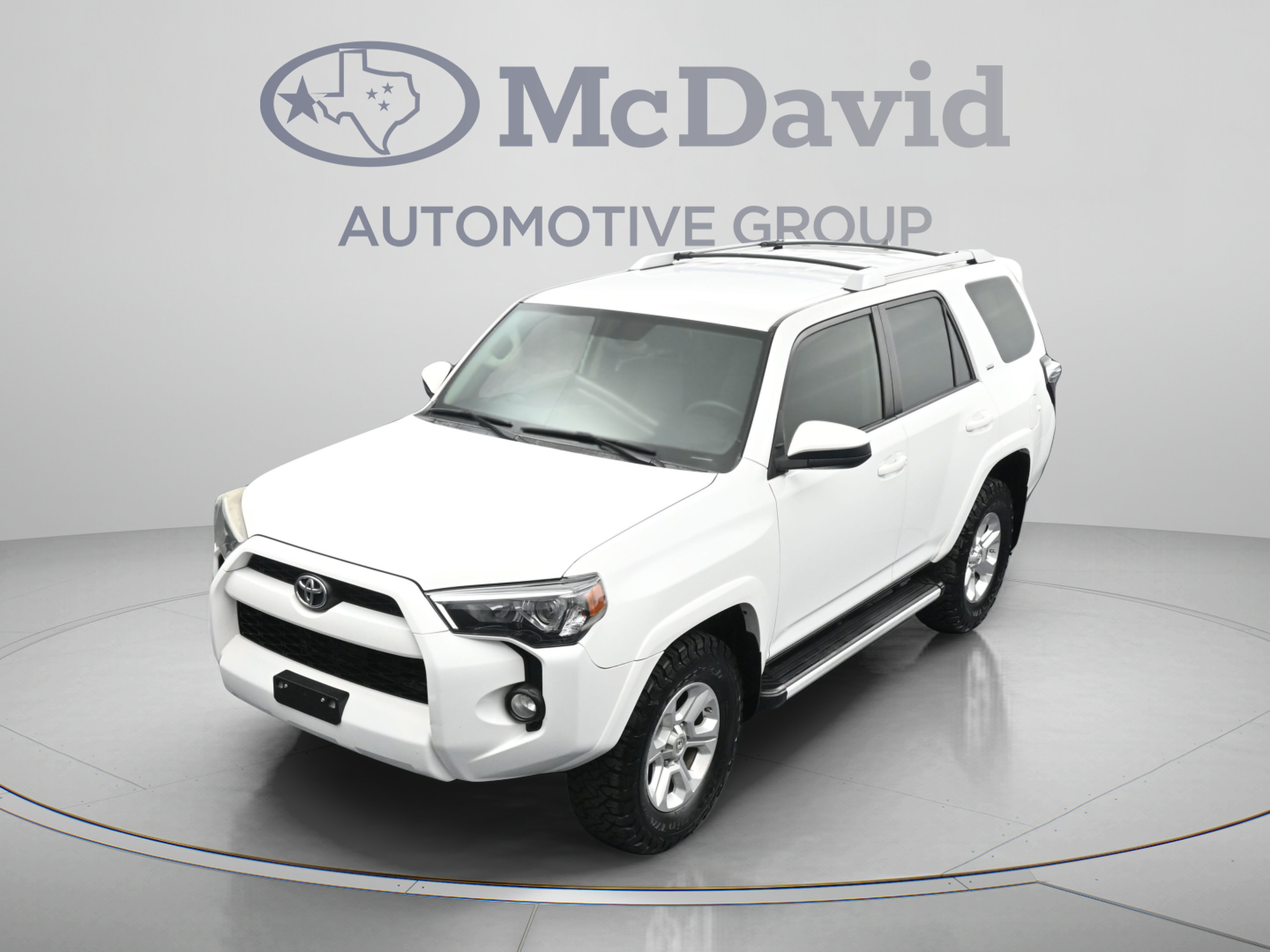 Used 2018 Toyota 4Runner SR5 AWD/4WD image 34