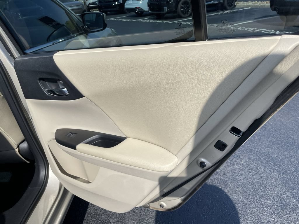 Used 2014 Honda Accord LX image 21