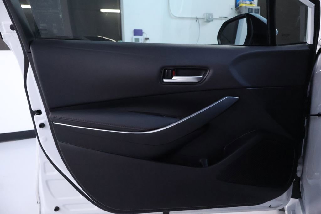 Used 2024 Toyota Corolla SE image 11