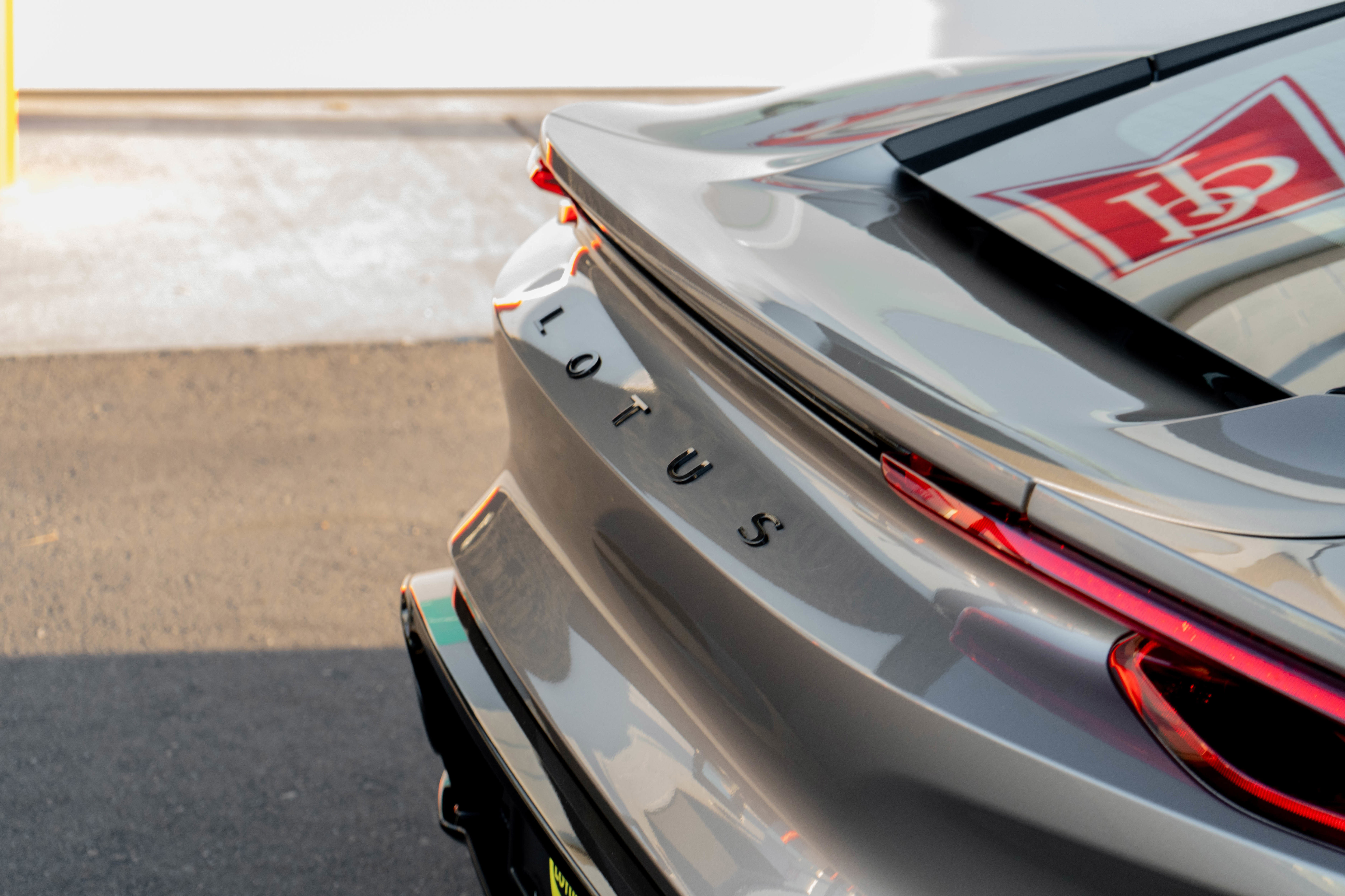 Used 2024 Lotus Emira First Edition image 41