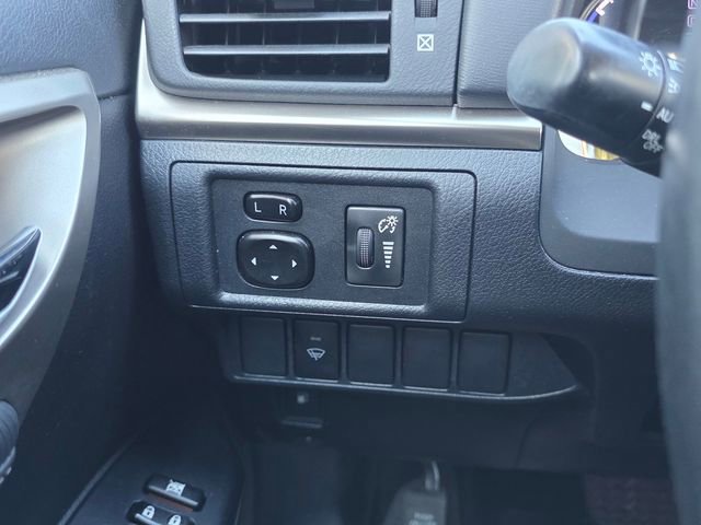 Used 2017 Lexus CT 200h w/ Seat Comfort Package image 28