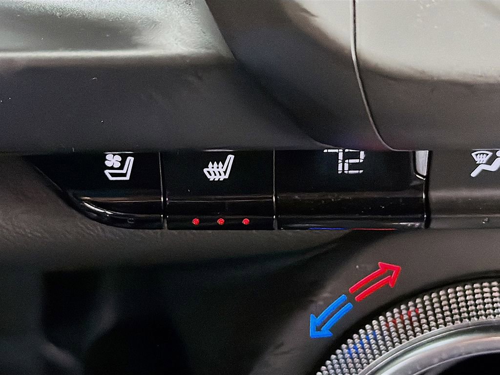 Used 2023 Chevrolet Camaro LT w/ RS Package image 38