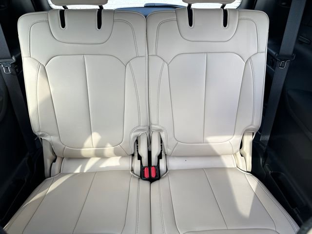 Used 2024 Jeep Grand Cherokee L Limited AWD/4WD image 23