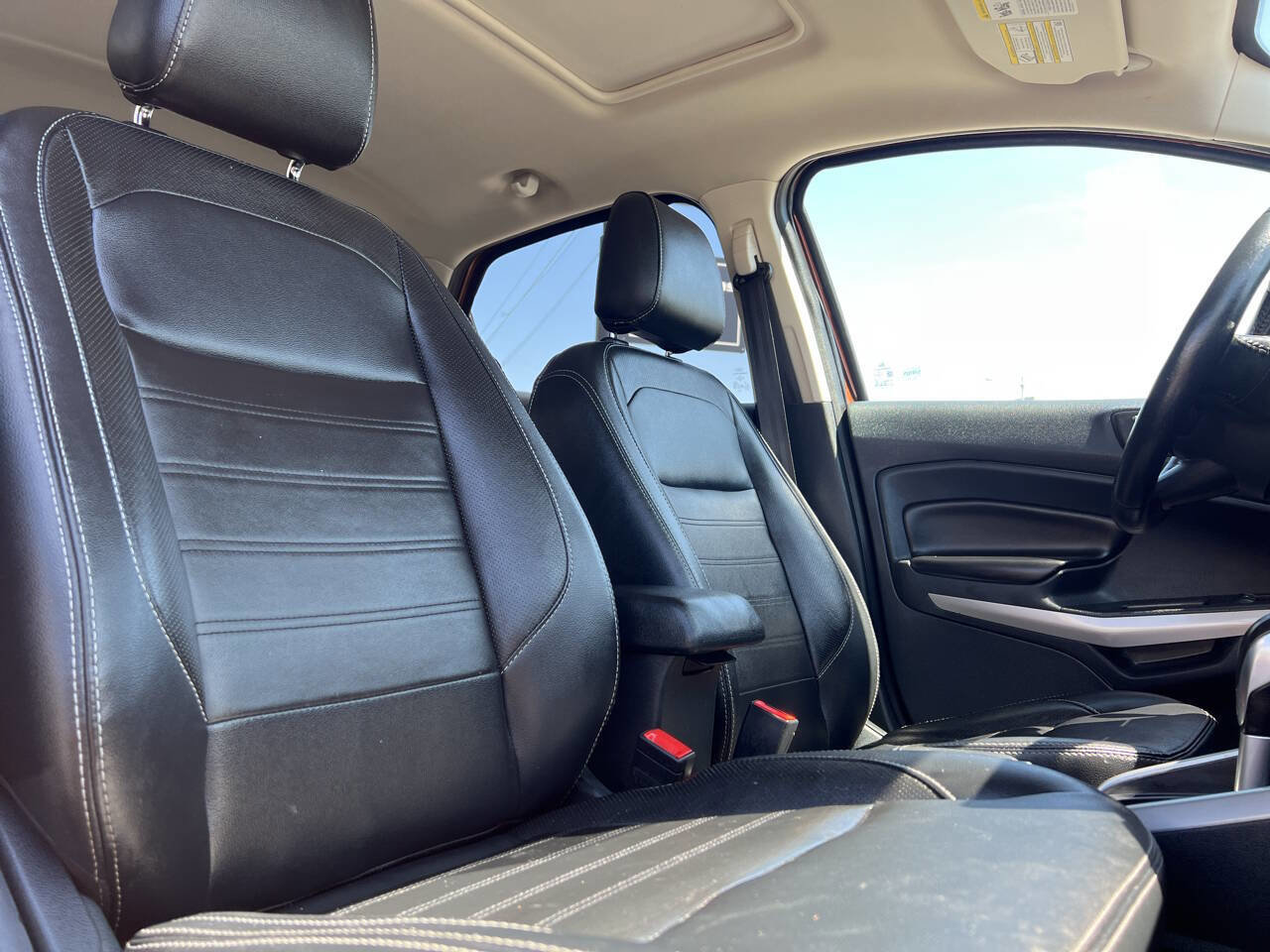 Used 2019 Ford EcoSport Titanium image 20