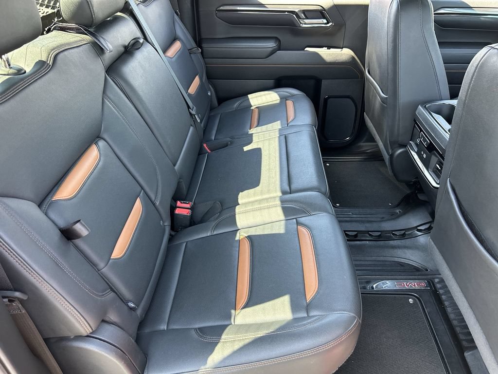 Used 2024 GMC Sierra 1500 AT4 AWD/4WD image 26