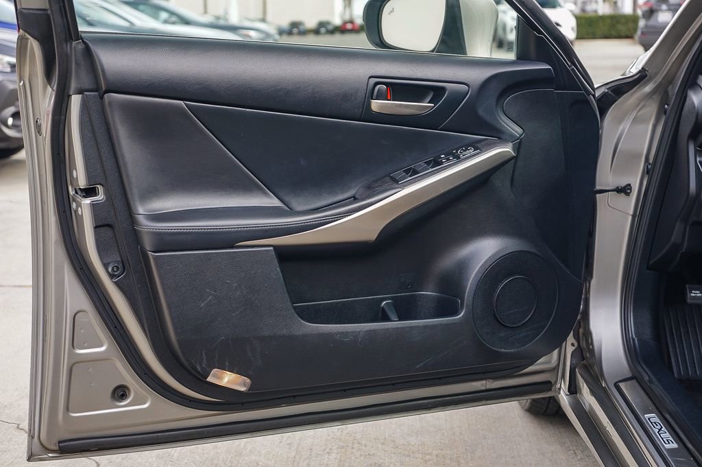 Used 2020 Lexus IS 300 F Sport w/ F Sport Package RWD image 22