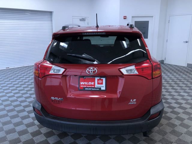 Used 2015 Toyota RAV4 LE image 14