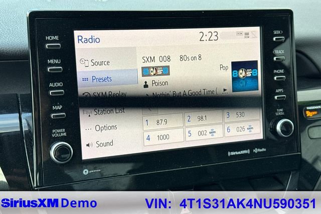 Used 2022 Toyota Camry SE image 30