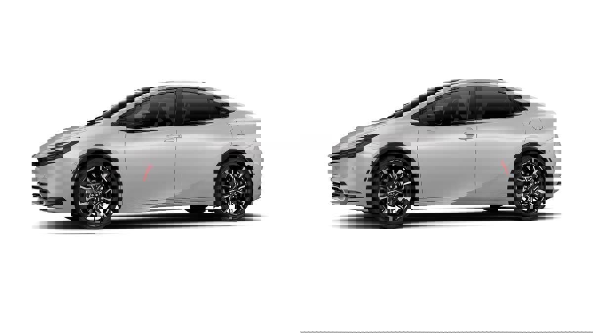 New 2026 Toyota Prius Plug-In Hybrid image 3