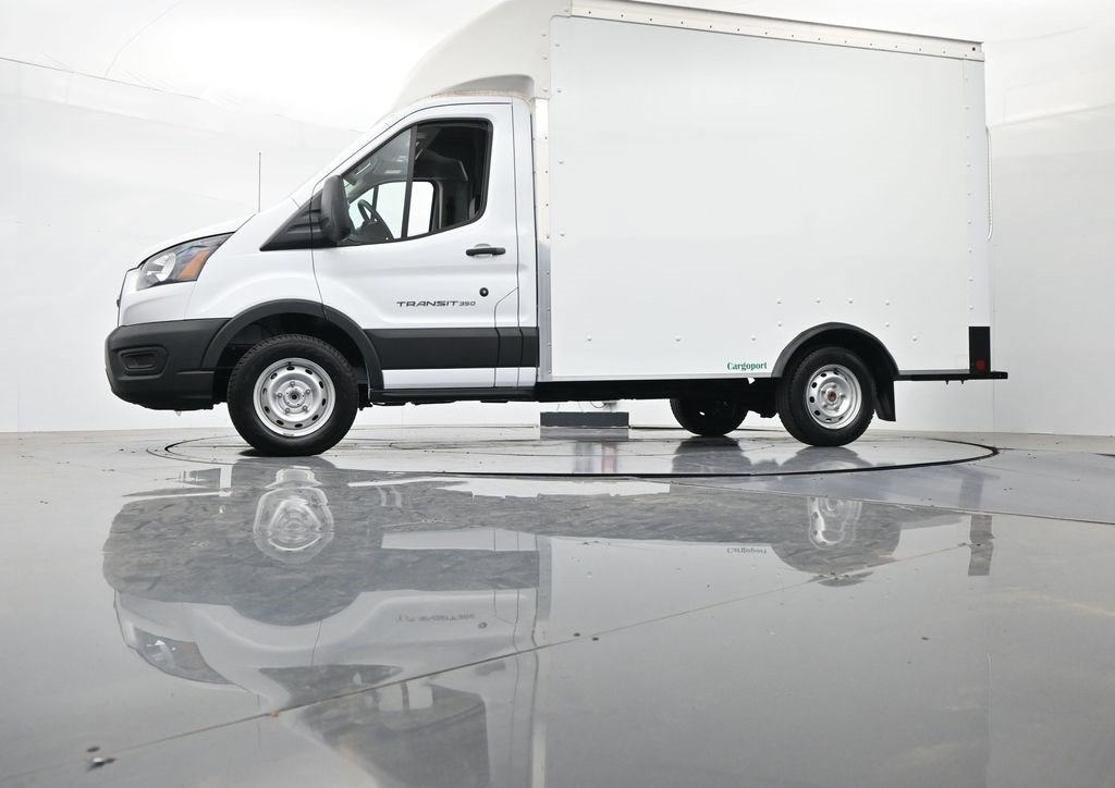 Used 2024 Ford Transit 350 RWD image 35
