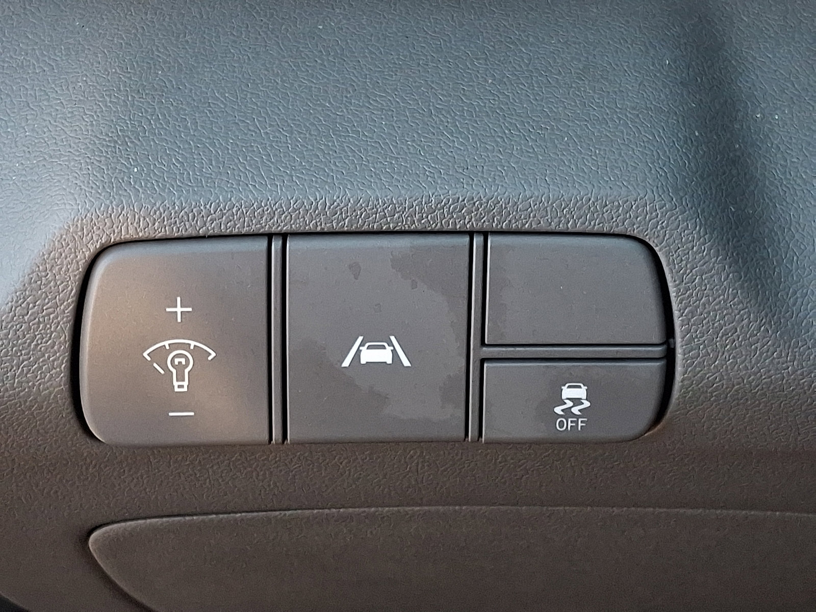 Used 2023 Hyundai Elantra SEL FWD image 25