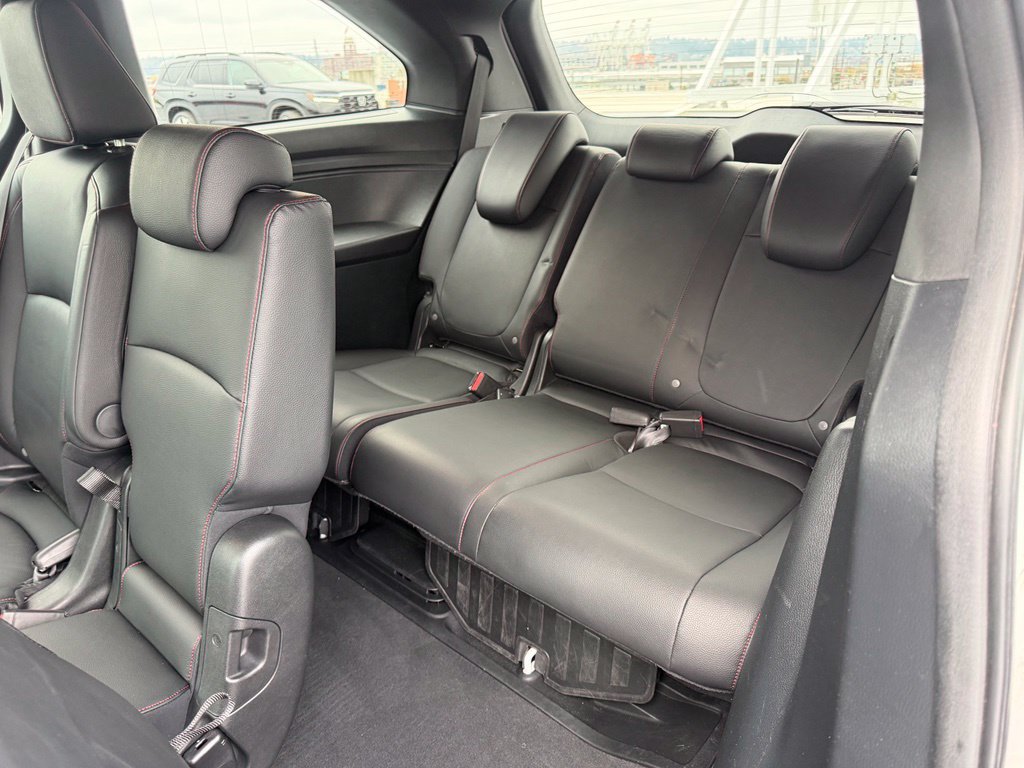 Certified 2024 Honda Odyssey Sport image 16